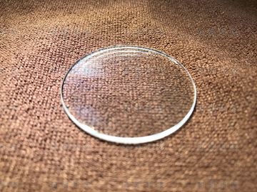 A - OEM rugueux de matériel de lentille en verre de boîtier de montre de cristal de saphir d'axe admis