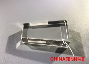 Bloc optique de Windows de saphir de forme de trapèze pour la machine de chargement initial de beauté de laser