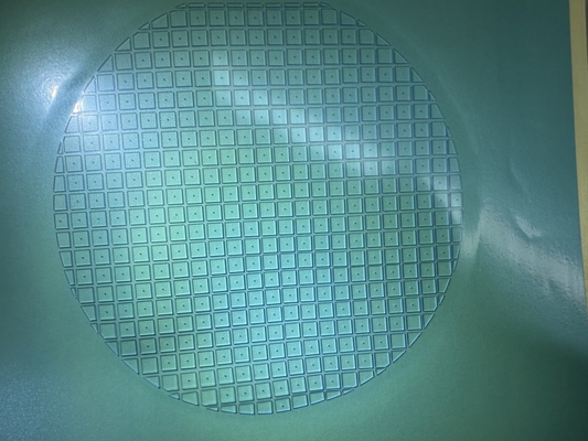 Trous de poinçonnage UV de plat de verre de quartz/borosilicate 4,4 x 4,4 x 0.5mmt