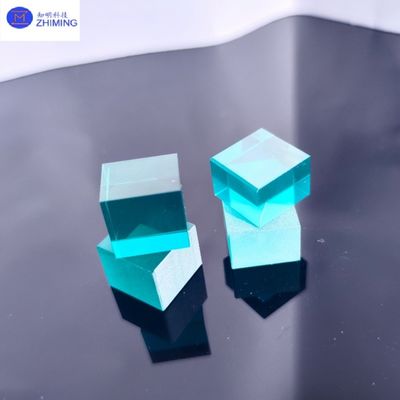 pierre précieuse de couleur synthétique saphir pierre brute bleu ciel dureté Mohs 9 pour bijoux artisanaux