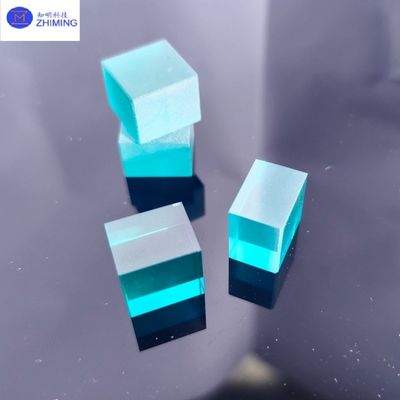 pierre précieuse de couleur synthétique saphir pierre brute bleu ciel dureté Mohs 9 pour bijoux artisanaux