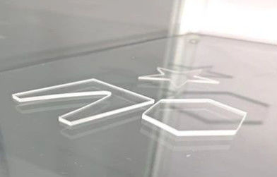 Infrarouge picoseconde double plateforme de découpe au laser de verre équipement de quartz saphir