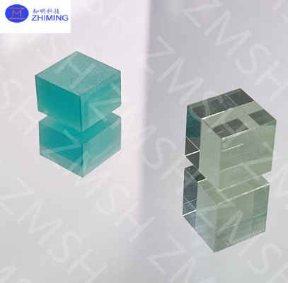 Bon prix Olivier vert saphir pierre précieuse brute synthétique 99,999% Al2O3 dureté Mohs 9.0 en ligne