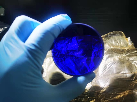 Bon prix Verre saphir coloré dopé au laser Al2o3 Synthétique en ligne