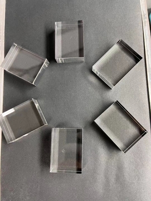 Bon prix Catégorie optique adaptée aux besoins du client de quartz/saphir Windows pour le guide léger de laser en ligne