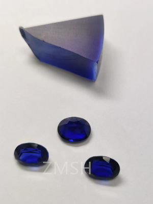 Jeux de pierres précieuses en saphir bleu
