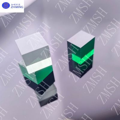 Saphir vert pierre précieuse: matière première synthétique pour bijoux durables avec dureté Mohs de 9