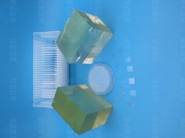 Bon prix substrats monocristallins minces supraconducteurs de cristal de MgO du substrat 10x10x0.5mmt en ligne