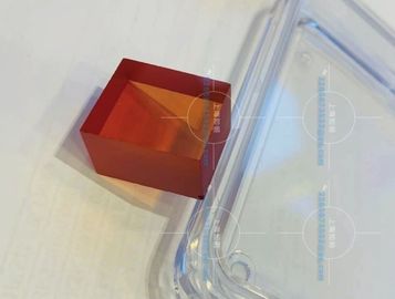 Bloc en cristal artificiel enduit de saphir de cristal de saphir de laser de haute performance