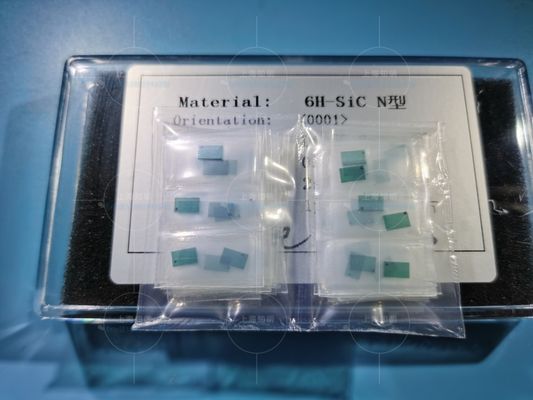 Bon prix Gaufrette du monocristal 5*5mm 6 H-N Polished Silicon Carbide en ligne